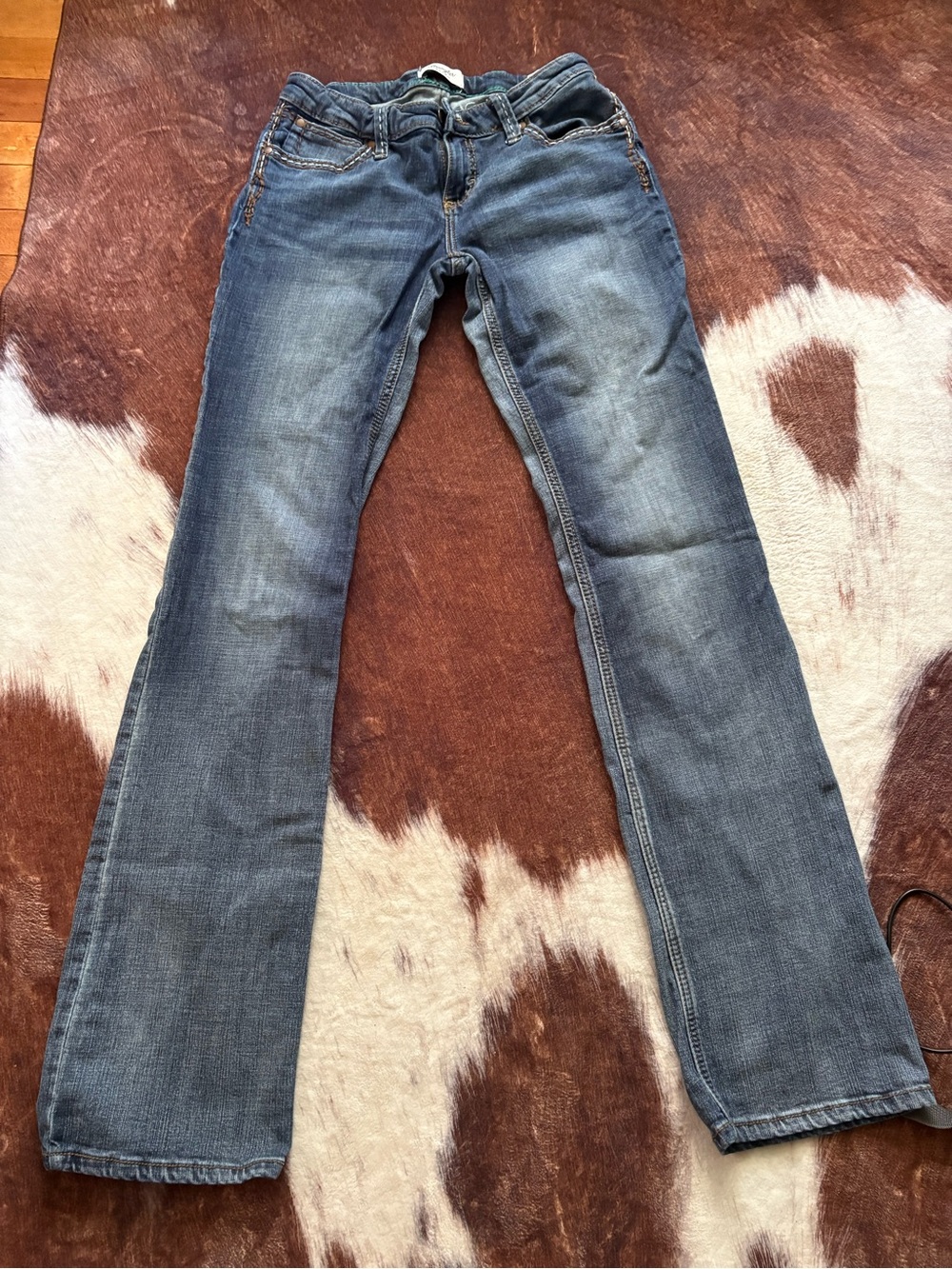 3x36 (27) Wrangler Women's Low-Rise Retro Sadie Jeans